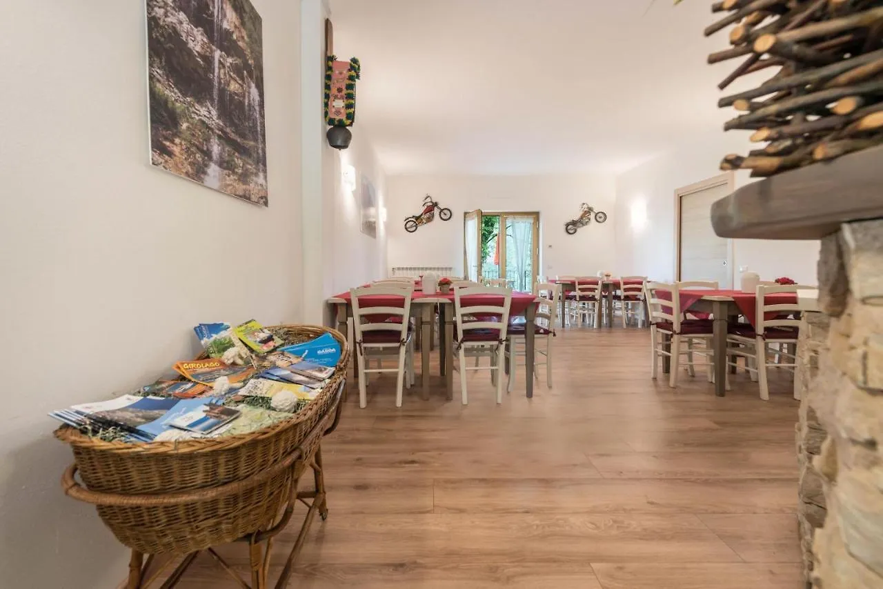 Nonno Bigi Tulipano Apartment Tremosine Italy